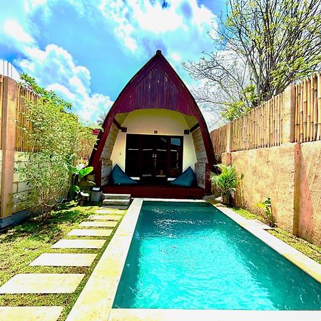 D'Gilian Bungalow Gili Trawangan Buitenkant foto