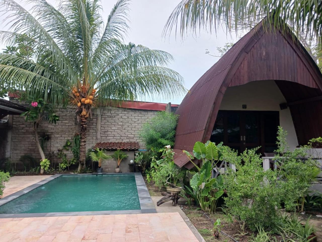D'Gilian Bungalow Gili Trawangan Buitenkant foto