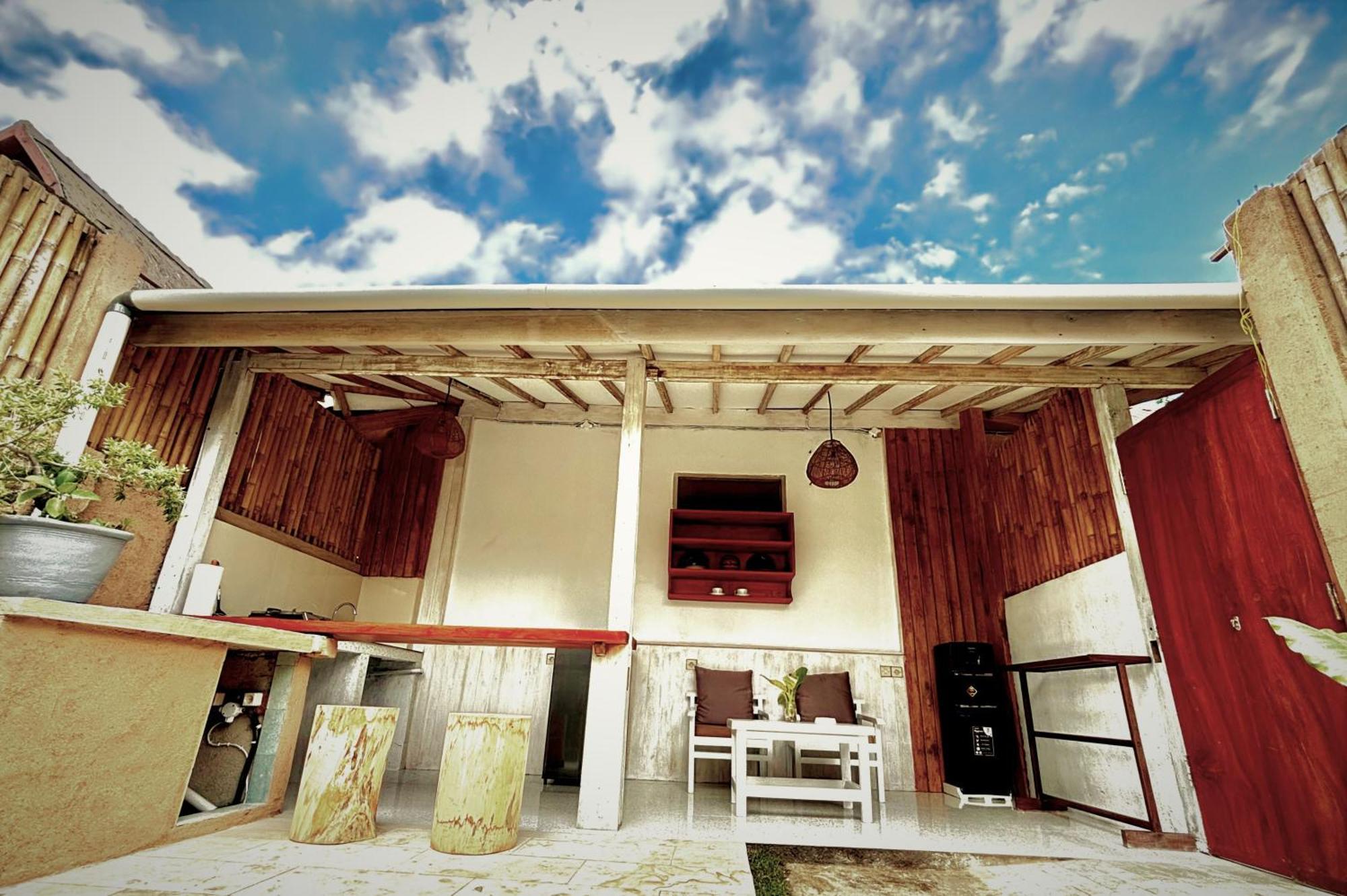 D'Gilian Bungalow Gili Trawangan Buitenkant foto