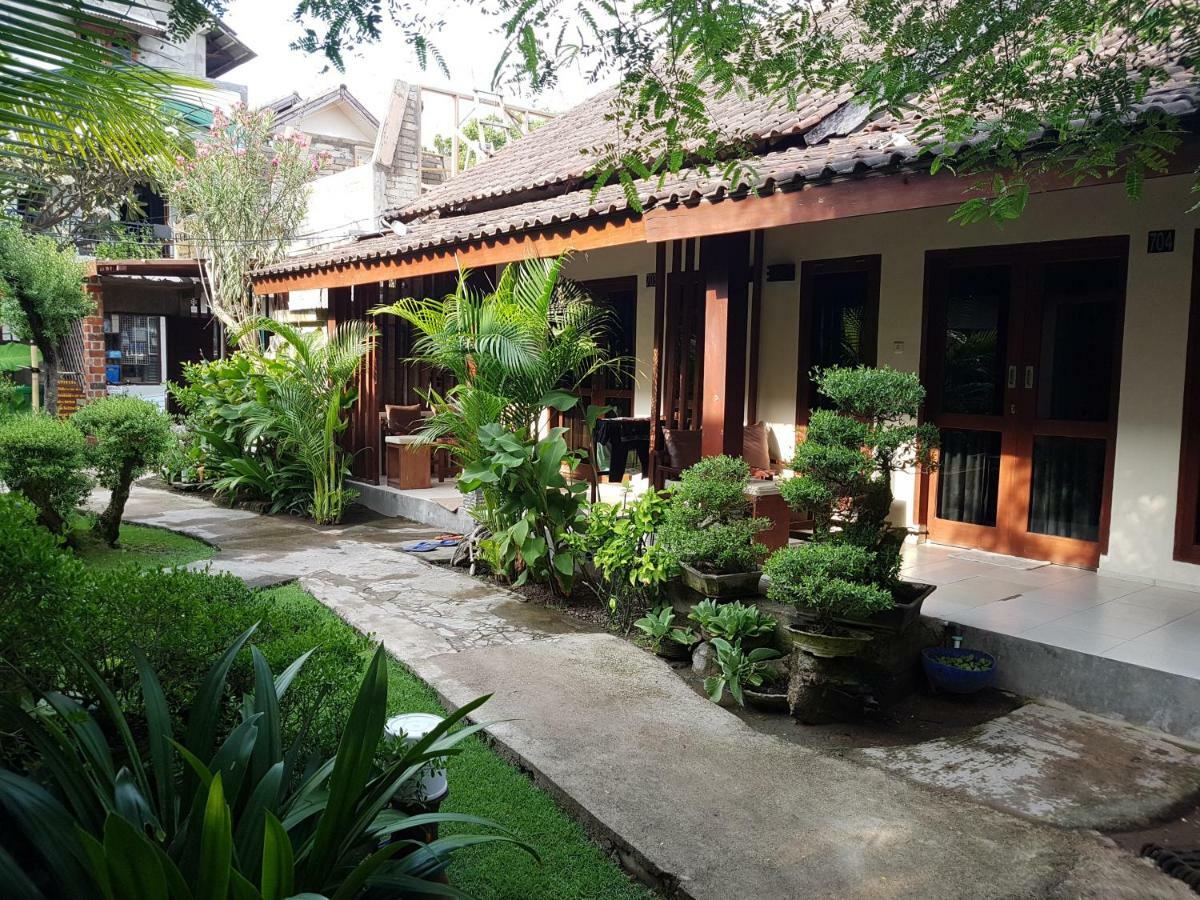 D'Gilian Bungalow Gili Trawangan Buitenkant foto